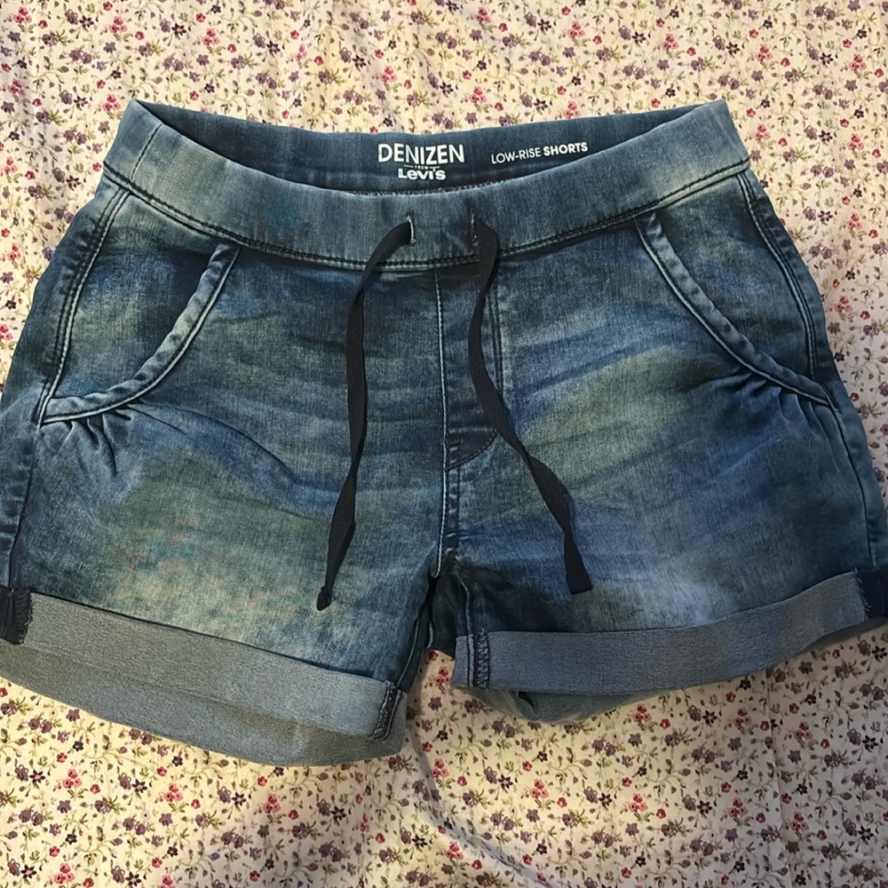 Denizen from Levi’s shorts
